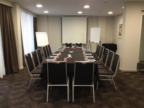 Rydges Canberra - Accommodation Gladstone 7