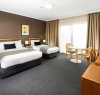 The Woden Hotel - Accommodation Gladstone