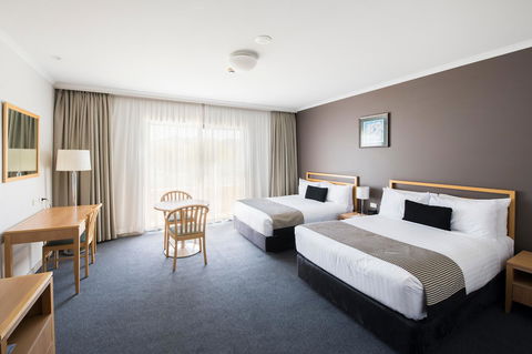 The Woden Hotel - Accommodation Gladstone 8