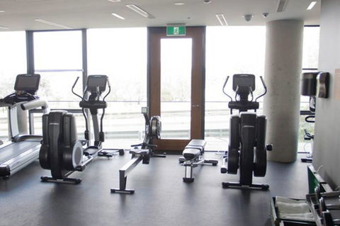 Canberra Luxury Apartment 3 - Accommodation Gladstone 25