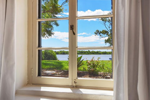 Wellington Courthouse - Accommodation Gladstone 18