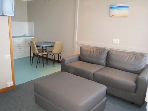 Stansbury Holiday Motel - Accommodation Gladstone 5