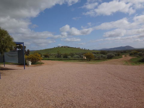 Windana Cottages - Accommodation Gladstone 35