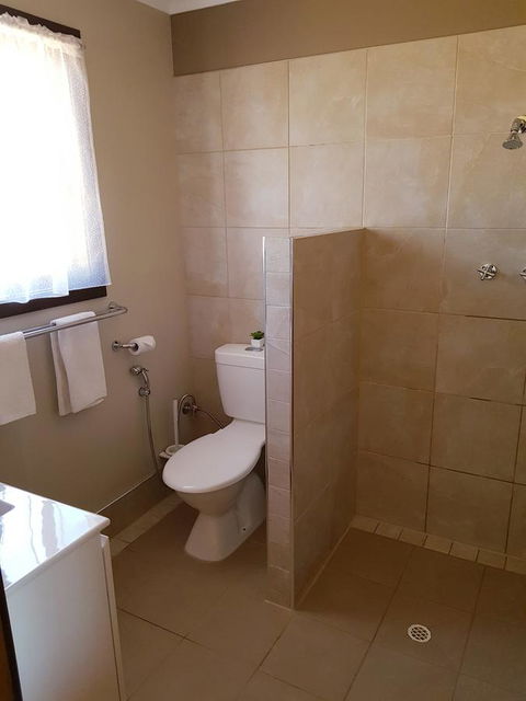 Windana Cottages - Accommodation Gladstone 8