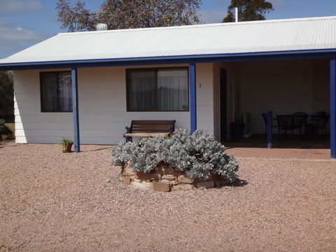 Windana Cottages - Accommodation Gladstone 16