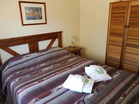Windana Cottages - Accommodation Gladstone 2