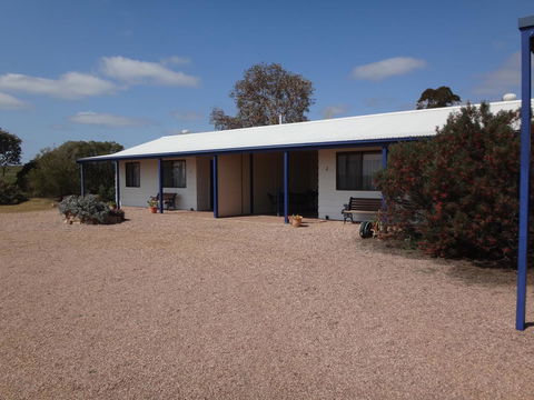 Windana Cottages - Accommodation Gladstone 14