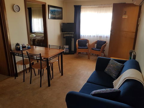 Windana Cottages - Accommodation Gladstone 3