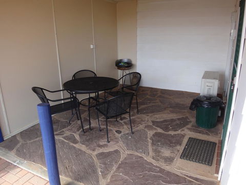 Windana Cottages - Accommodation Gladstone 13
