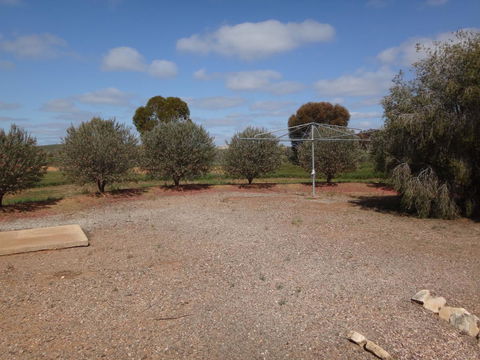 Windana Cottages - Accommodation Gladstone 21