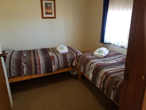 Windana Cottages - Accommodation Gladstone 7