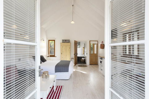 Beach Huts Middleton - Accommodation Gladstone 24