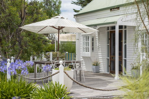 Beach Huts Middleton - Accommodation Gladstone 14