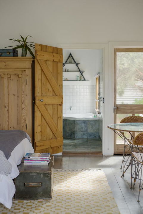 Beach Huts Middleton - Accommodation Gladstone 10