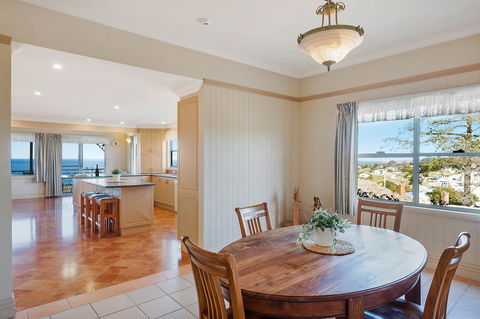 Heritage House Motel & Units - Accommodation Gladstone 18