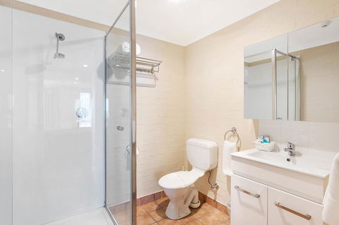 Heritage House Motel & Units - Accommodation Gladstone 5