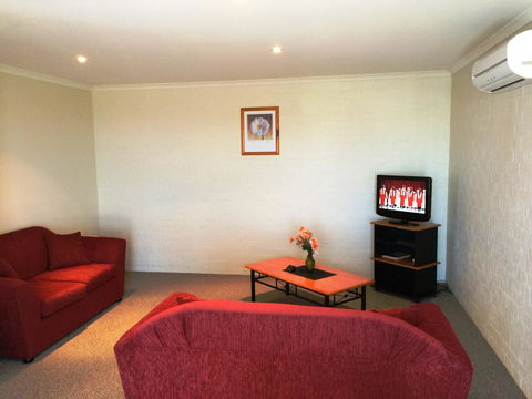 Heritage House Motel & Units - Accommodation Gladstone 30
