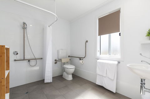 Victor Harbor Holiday Park - Accommodation Gladstone 13