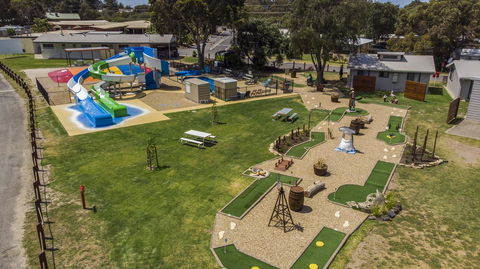 Victor Harbor Holiday Park - Accommodation Gladstone 7