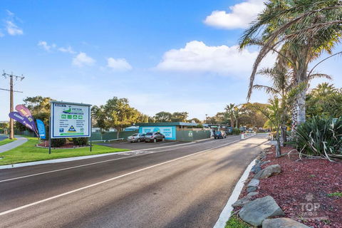 Victor Harbor Holiday Park - Accommodation Gladstone 42