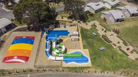 Victor Harbor Holiday Park - Accommodation Gladstone 10