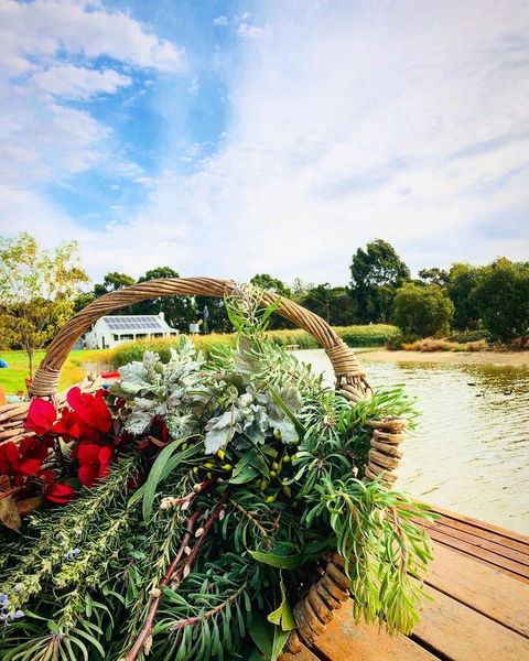 The Lake House Retreat - Accommodation Gladstone 24