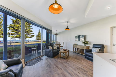 Bonnies Of Beachport - Accommodation Gladstone 28