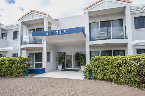 Marina Hotel - Accommodation Gladstone 20
