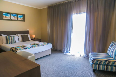 Marina Hotel - Accommodation Gladstone 31