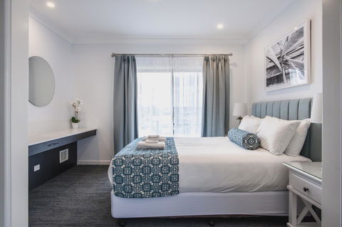 Marina Hotel - Accommodation Gladstone 7