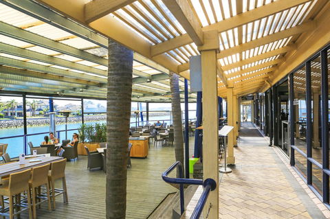 Marina Hotel - Accommodation Gladstone 44