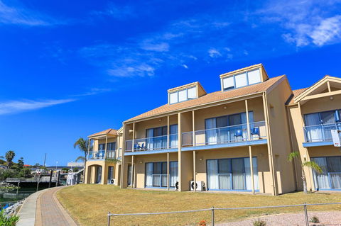 Marina Hotel - Accommodation Gladstone 28