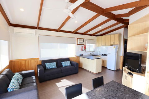 Discovery Parks - Robe - Accommodation Gladstone 5