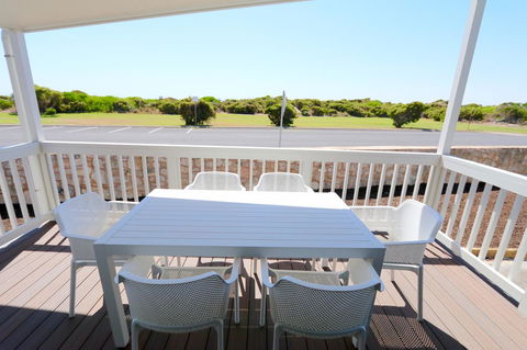 Discovery Parks - Robe - Accommodation Gladstone 17