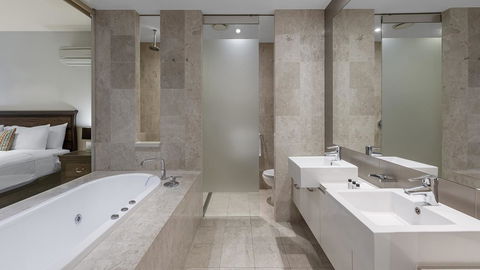 Oaks Casuarina Santai Resort - Accommodation Gladstone 2
