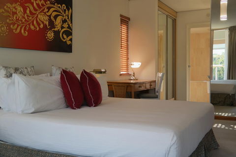 Pacific Bay Resort - Accommodation Gladstone 2