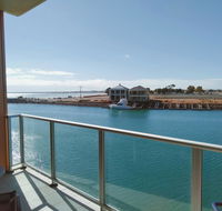 Wallaroo Marina Executive Apartments - Accommodation Gladstone
