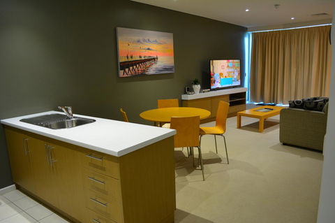Wallaroo Marina Luxury Apartment - Accommodation Gladstone 7