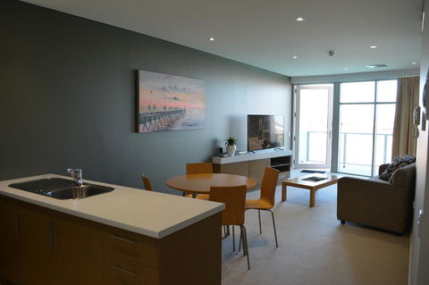 Wallaroo Marina Luxury Apartment - Accommodation Gladstone 13