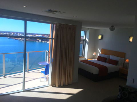 Wallaroo Marina Luxury Apartment - Accommodation Gladstone 18