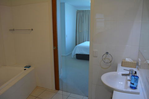 Wallaroo Marina Luxury Apartment - Accommodation Gladstone 20