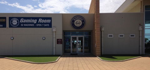 Wallaroo Marina Luxury Apartment - Accommodation Gladstone 14
