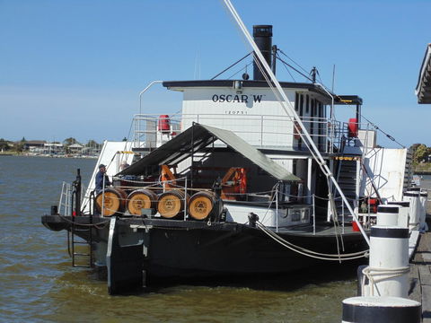 Baronet B & B - Accommodation Gladstone 23