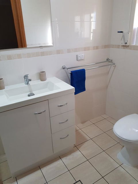 Frog Song At Willunga - Accommodation Gladstone 4