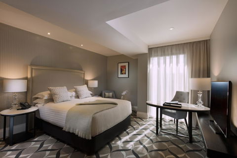 Mayfair Hotel - Accommodation Gladstone 11