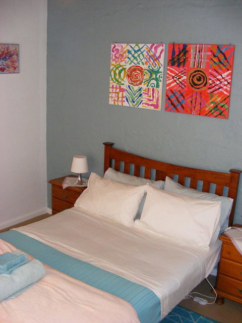 Trevalia Accommodation - Accommodation Gladstone 32