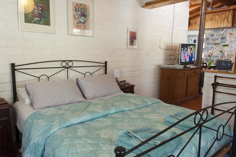 Trevalia Accommodation - Accommodation Gladstone 26
