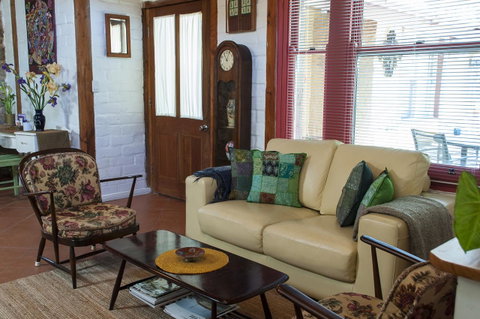 Trevalia Accommodation - Accommodation Gladstone 23