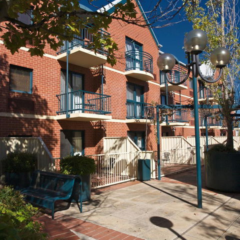 BreakFree Adelaide - Accommodation Gladstone 0