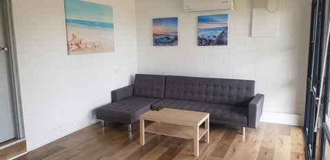 Breeze On Northbay 67 Elizabeth Crescent Carrickalinga - Accommodation Gladstone 8